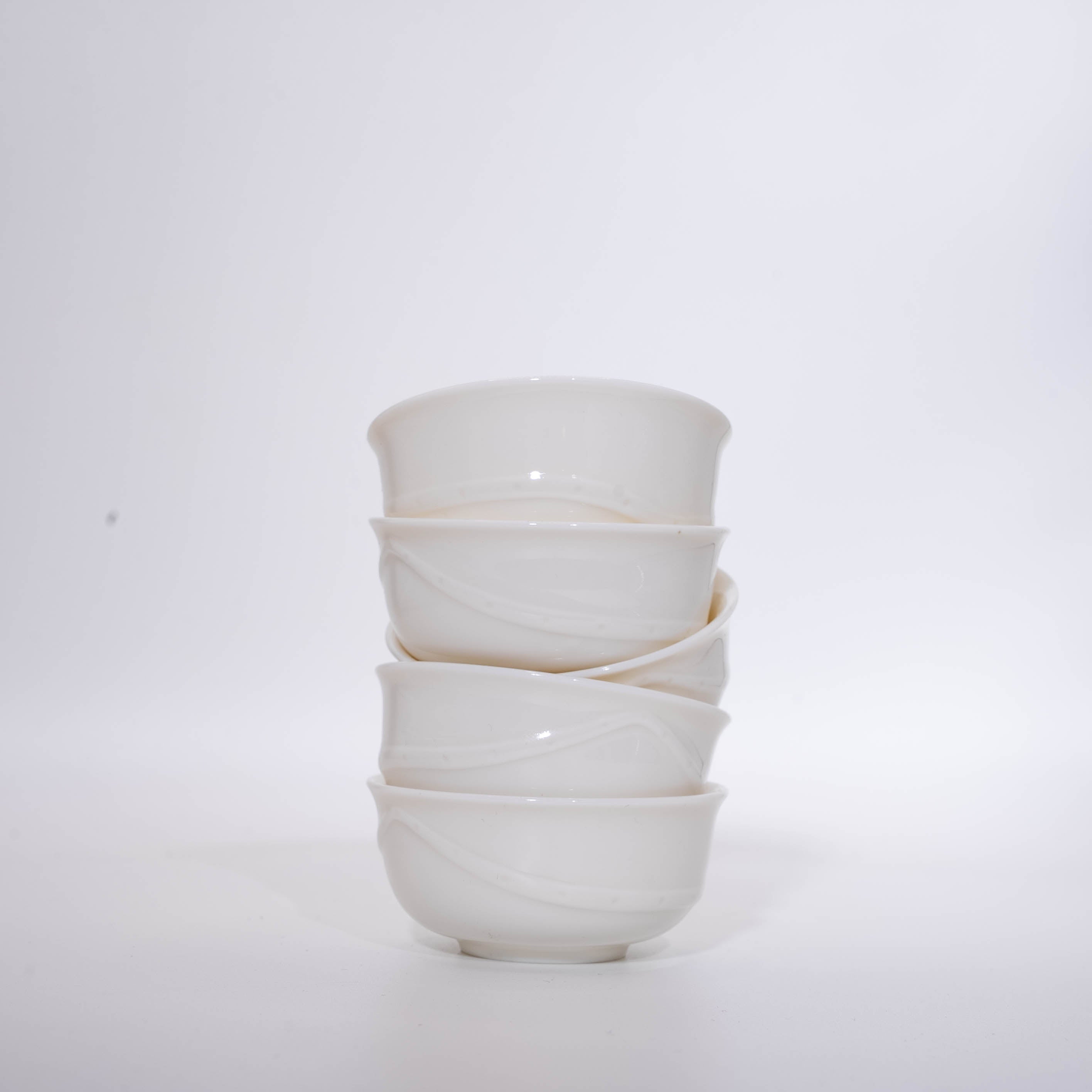 Daily Wide Belted Cup